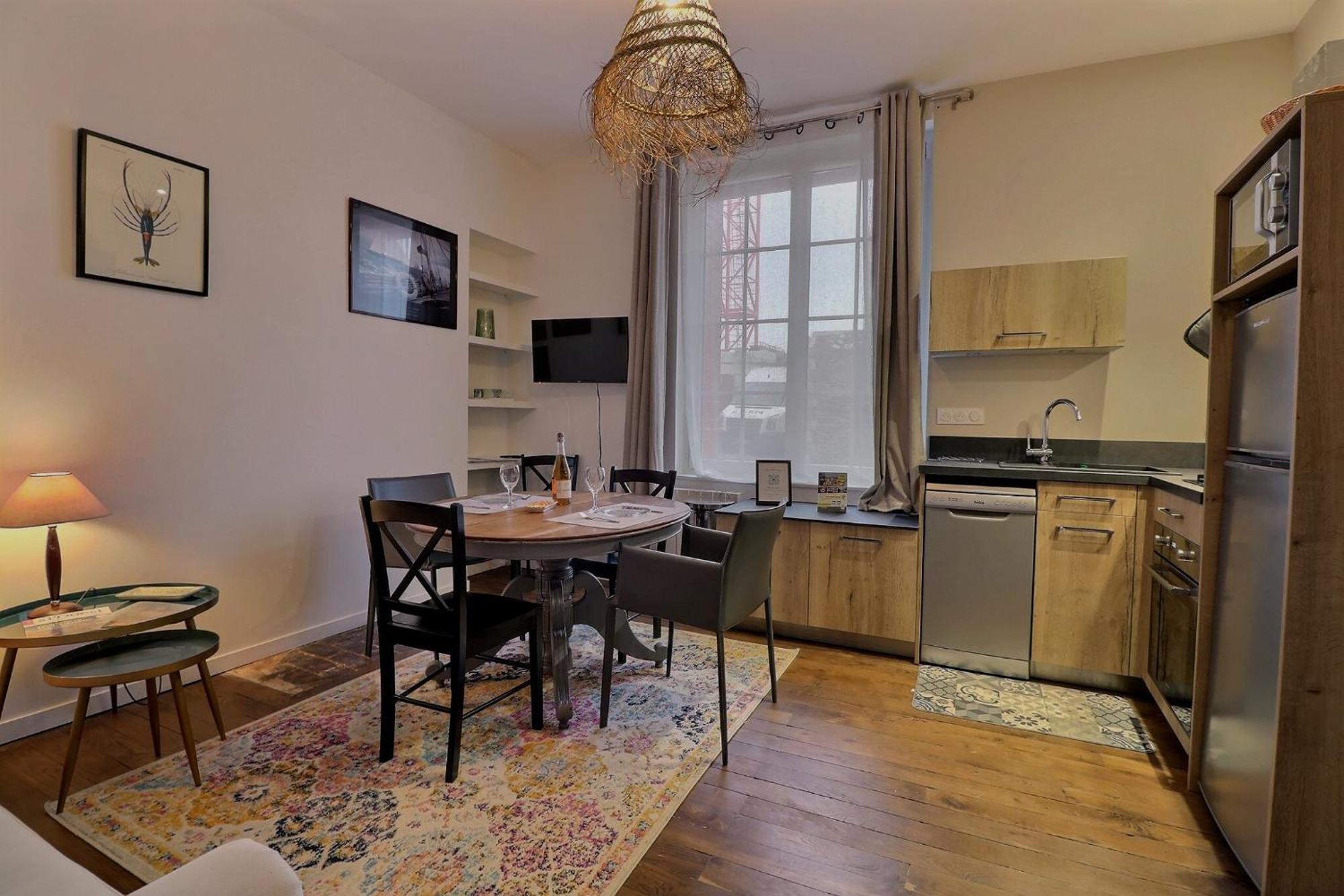 Apartamento les mots bleus-le dériveur Dinard Exterior foto